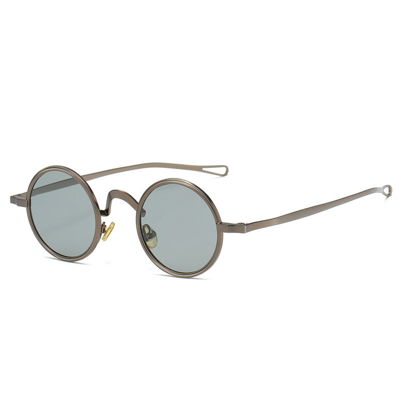 Retro Round Frame Punk Sunglasses New Polarized Traitor Crown Prince Glasses - Clear Vision™️Glasses